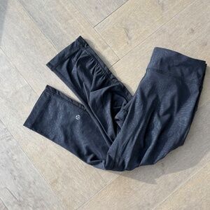 Lululemon cropped leggings ruched mesh sides black 4